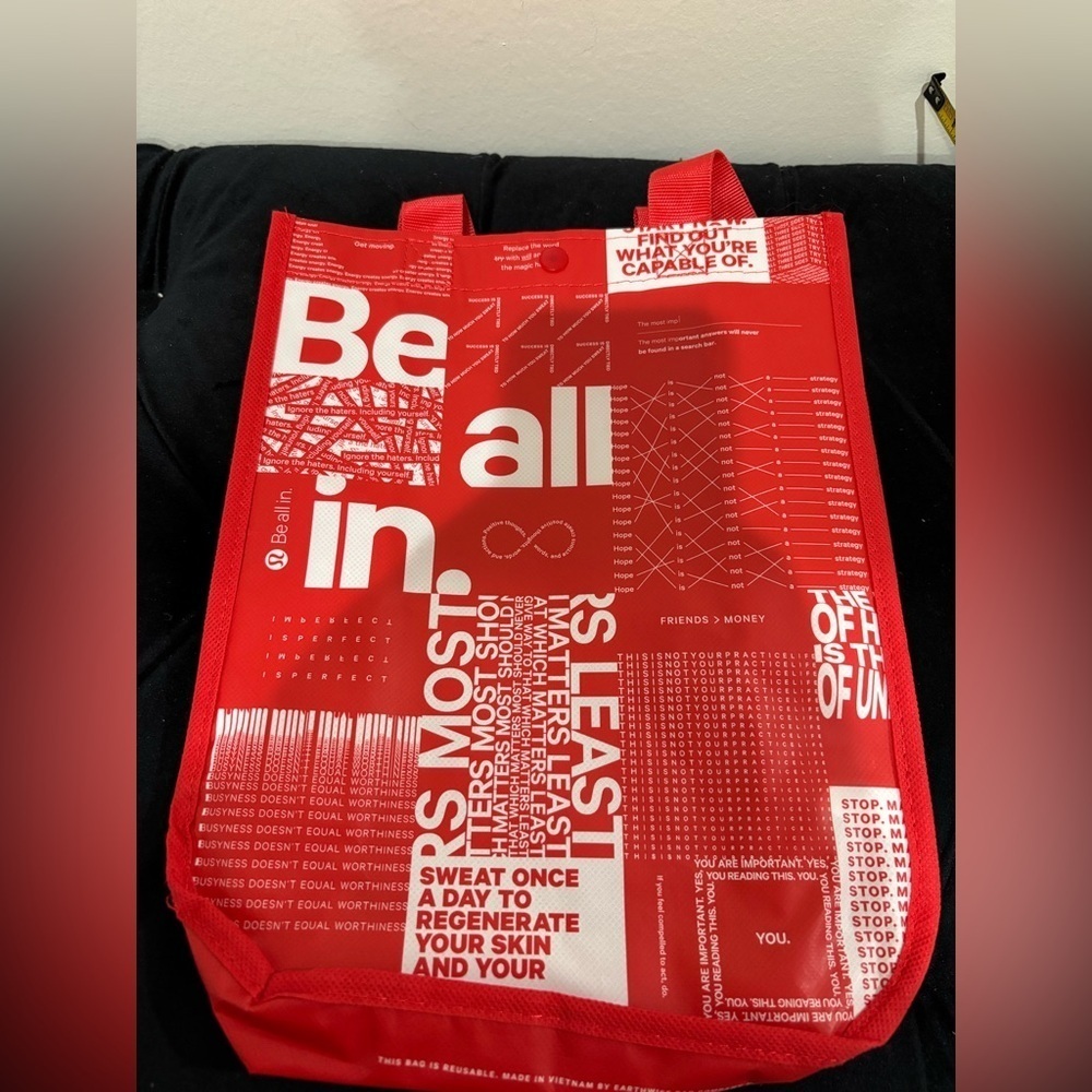 Lululemon Red Graphic Tote bag